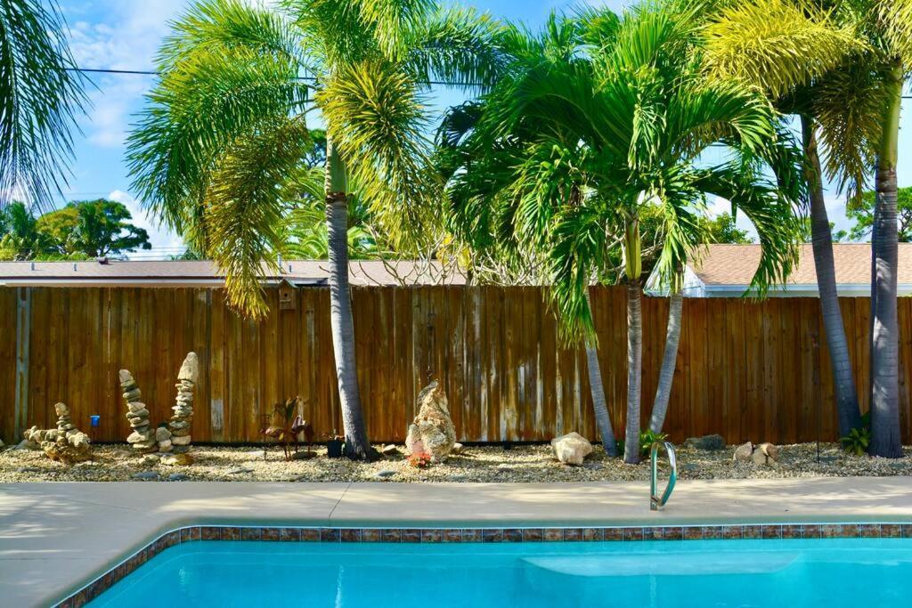 Tropical Island Escape Near Disney, Beach, Cruise Merritt Island 外观 照片