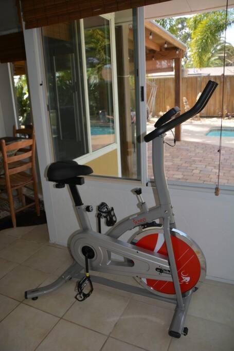 Tropical Island Escape Near Disney, Beach, Cruise Merritt Island 外观 照片
