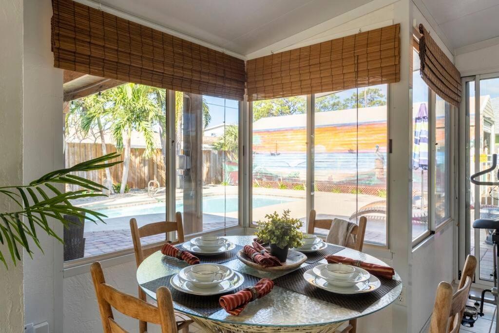 Tropical Island Escape Near Disney, Beach, Cruise Merritt Island 外观 照片