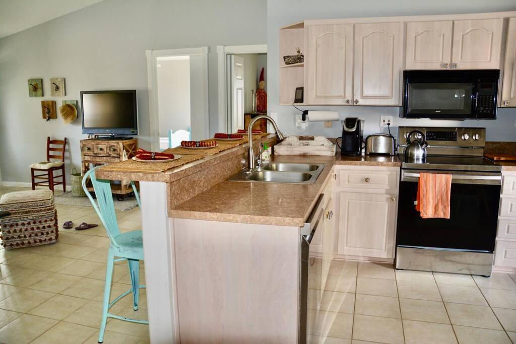 Tropical Island Escape Near Disney, Beach, Cruise Merritt Island 外观 照片